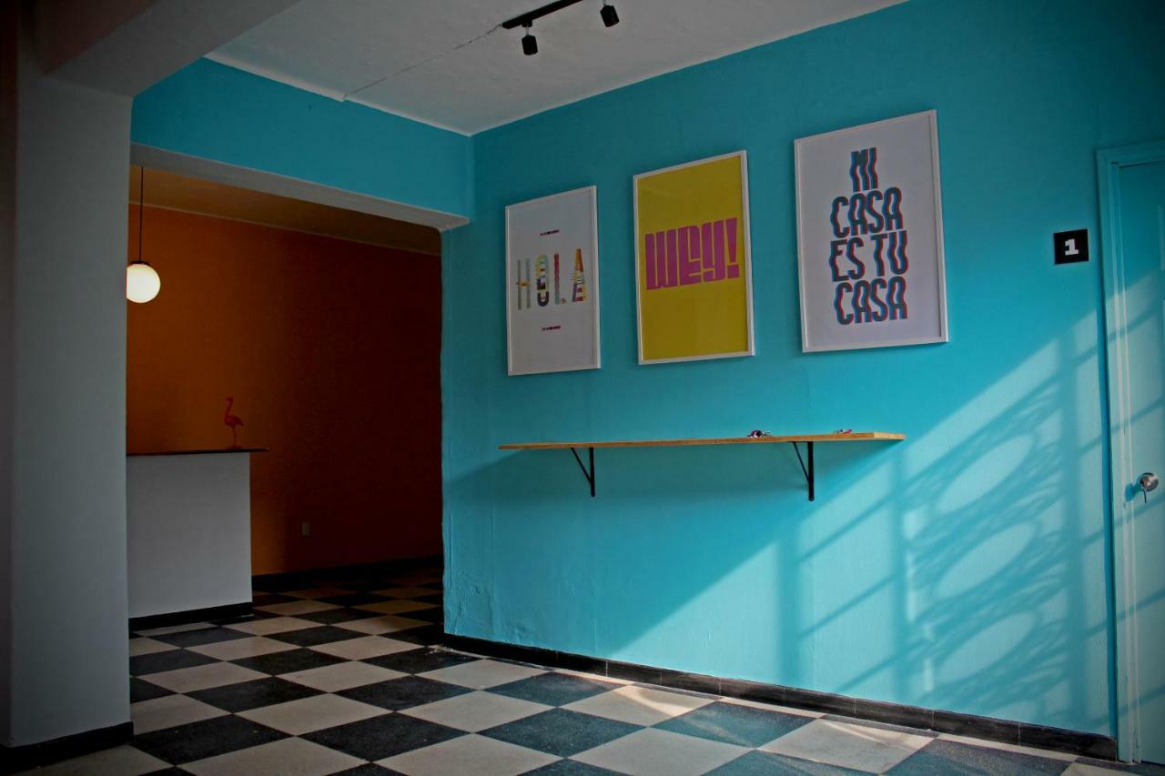 Hostal Americana グアダラハラ エクステリア 写真