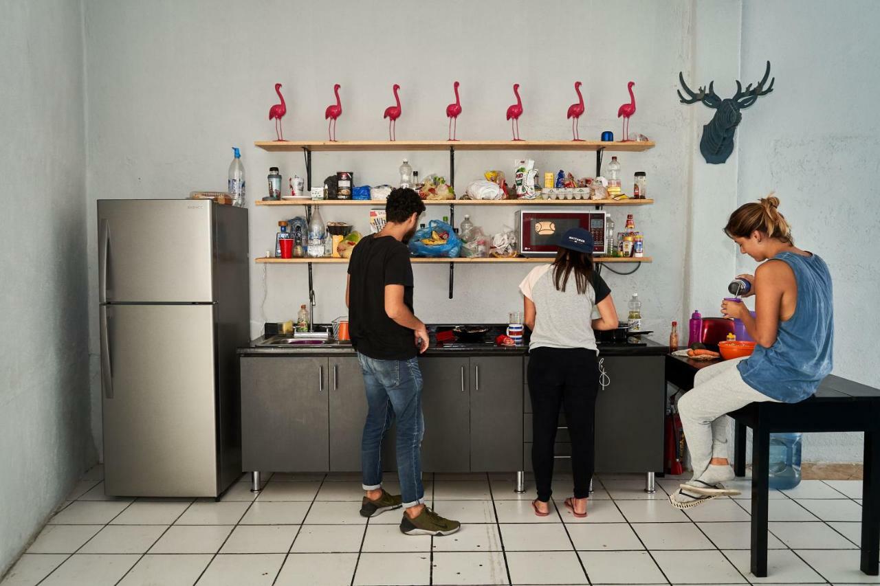 Hostal Americana グアダラハラ エクステリア 写真